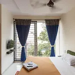 Seasons Suites