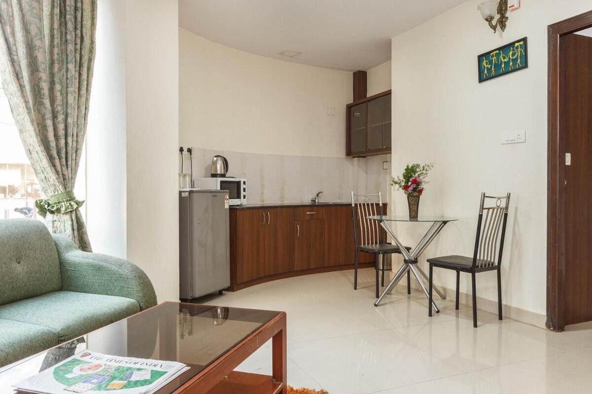 Seasons Apartment